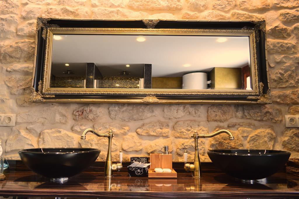 Dimora Picco Bello トロギール 部屋 写真